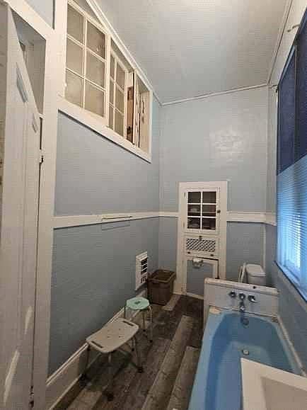 1st image of 2517 Baronne St