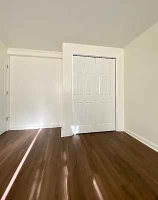 Rented by Oxford Property Group | media 13