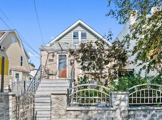 1459 Waring Ave, Bronx, NY 10469