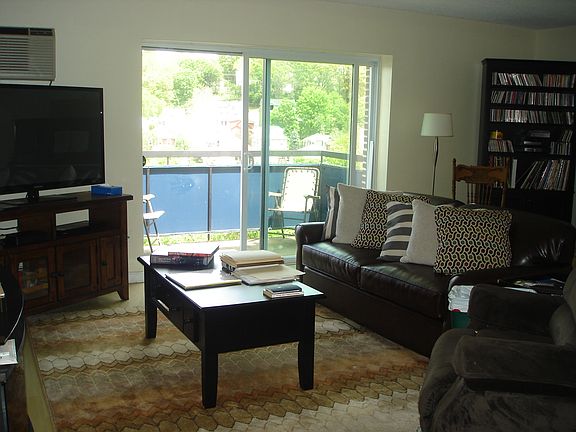 2nd image of 32 Whites Ave #F8806