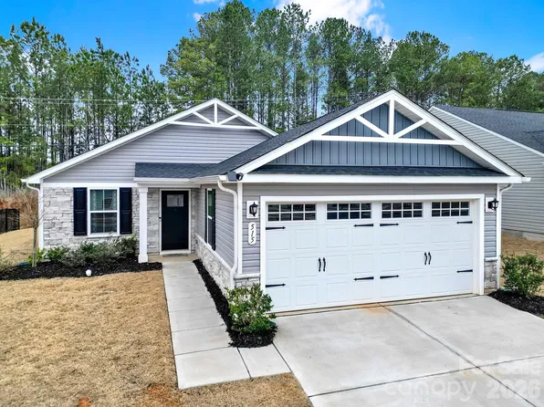 515 Grandiflora Ave, Lancaster, SC 29720