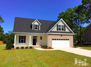 7409 Champlain Rd, Wilmington, NC 28412