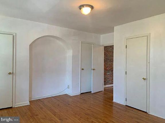 5th image of 1117 E Passyunk Ave #2