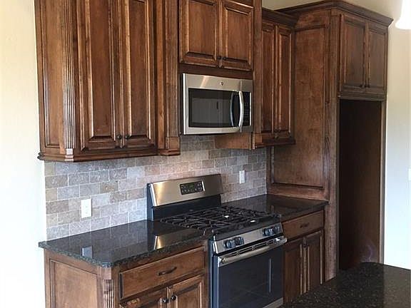 5th image of 8525 Chantel Dr
