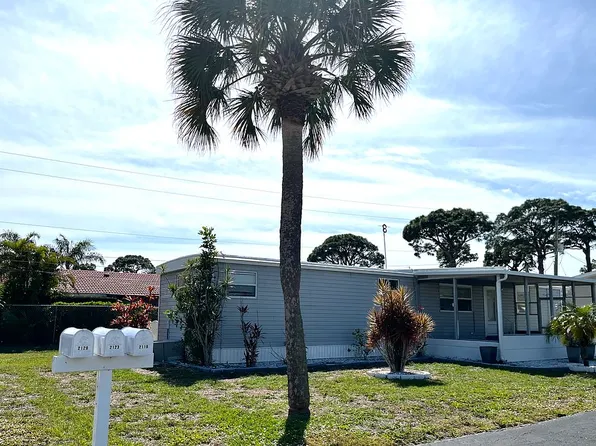 2120 Trotwood Dr, Sarasota, FL 34231