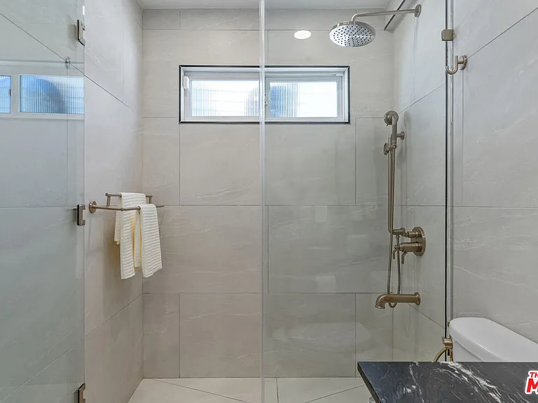 3479 Wonder View Dr — Photo 46