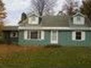 8757 Tibbitts Rd, New Hartford, NY 13413