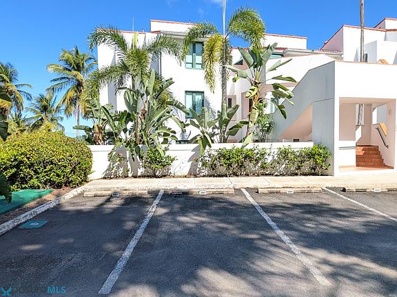 3rd image of 3401 Blvr Del Rio #3401