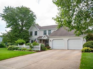 5170 Heathrow Ave, Kalamazoo, MI 49009