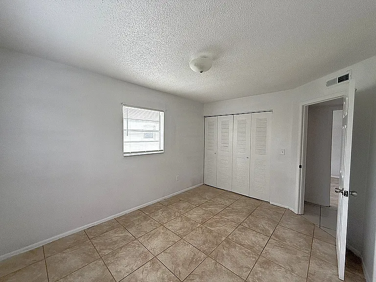 720 Michigan Ct #4 — Photo 10