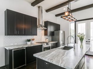 1108 W 15th 1/2 St, Houston, TX 77008