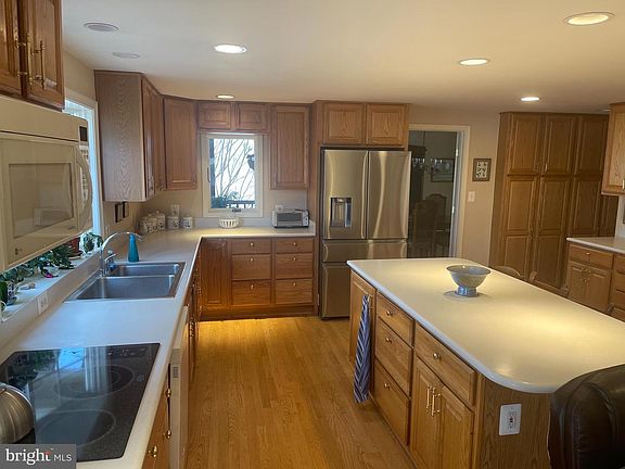 5th image of 1117 Pipestem Pl