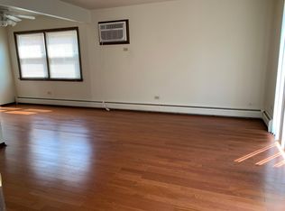 4529 Maple Ave #1N-1S, Brookfield, IL 60513