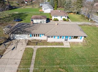 2737 Frank St, Lansing, MI 48911