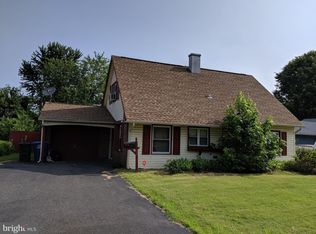 171 Pageant Ln, Willingboro, NJ 08046