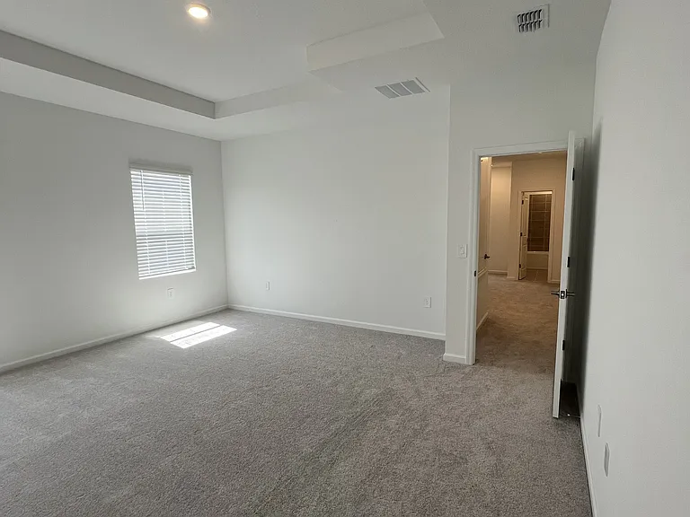 5653 Fiona Ln — Photo 34