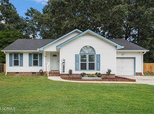 1021 Rim Rd, Fayetteville, NC 28314