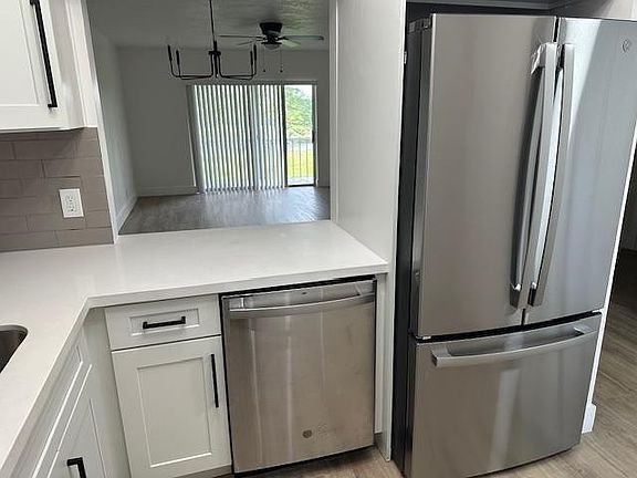 4th image of 7310 NW 1st Street #206