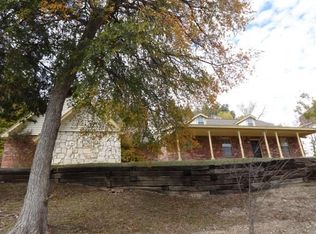 209 Willow Ridge Rd, Fort Worth, TX 76103