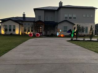 1504 Crockett Gardens Rd, Georgetown, TX 78628