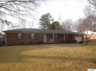 603 Edgewood St SW, Decatur, AL 35601