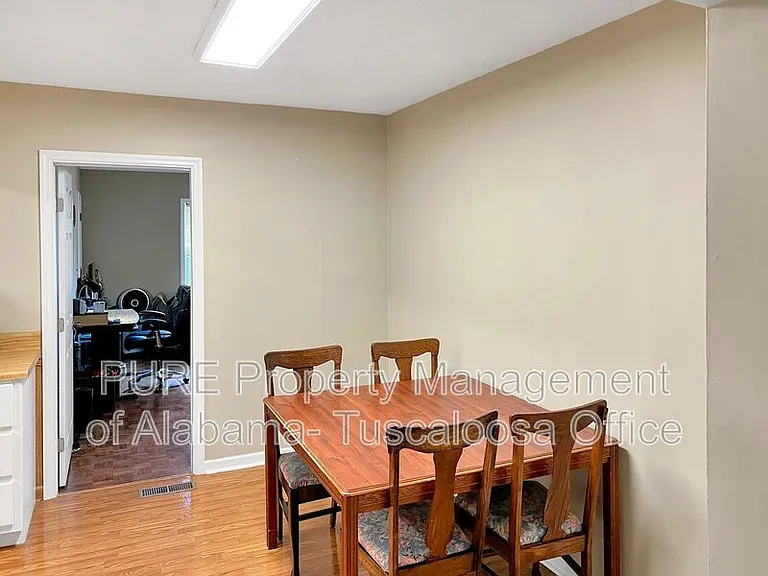 19 Cedar Knl — Photo 8