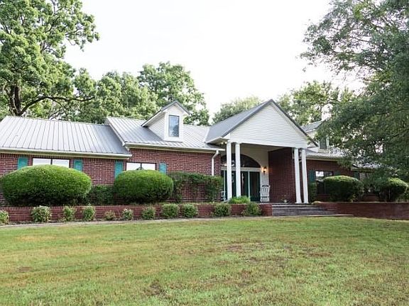 3rd image of 3301 County Road 4215