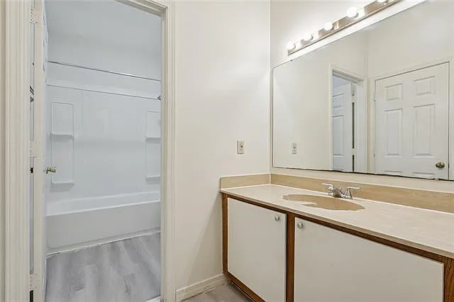 7911 Saint Charles Ave #L — Photo 13