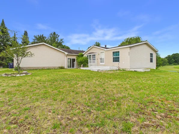 6560 Stoney Ln, Bellaire, MI 49615