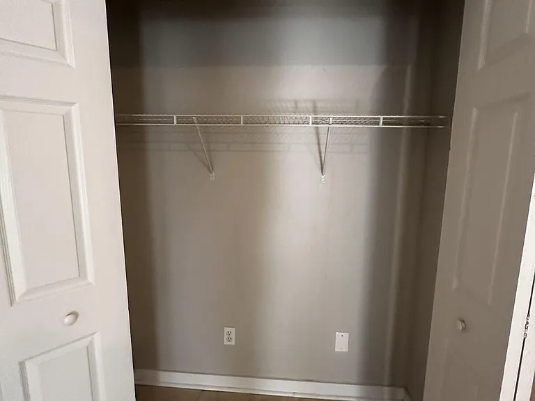 6715 Mott Ave — Photo 11