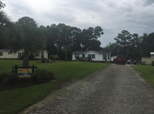 218 Ocean Spray Dr, Cedar Pt, NC 28584