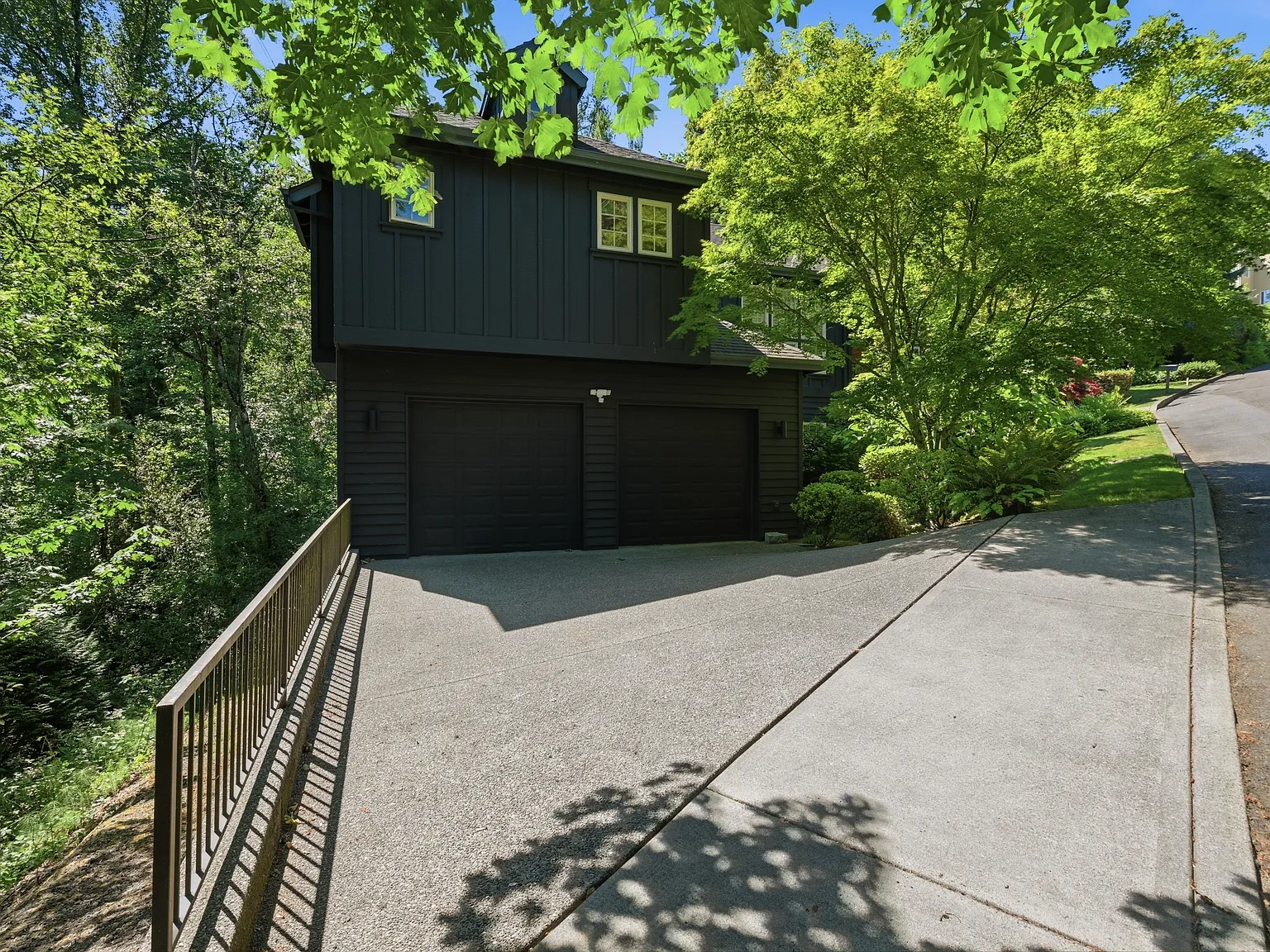 227 Northwest Seblar Drive - 1 — Photo 4