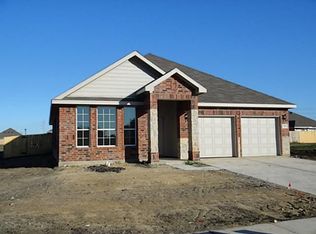 211 Colt Dr, Waxahachie, TX 75165