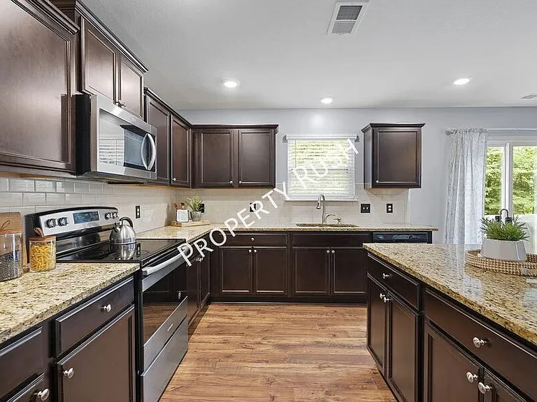 6556 Long Horn St — Photo 13
