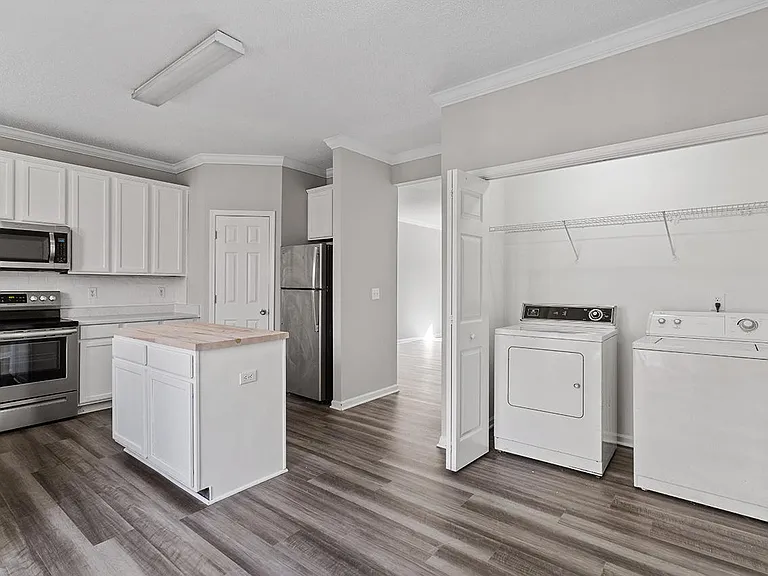 2839 Gross Ave — Photo 15