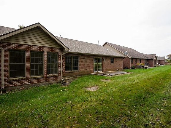 5th image of 120 Coates Ct #120