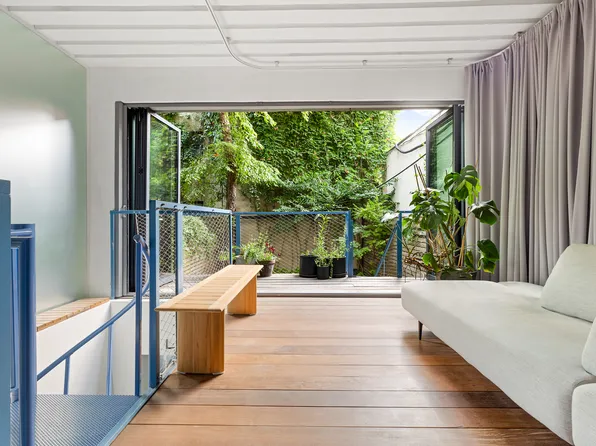 536 Court Street image 6 of 27