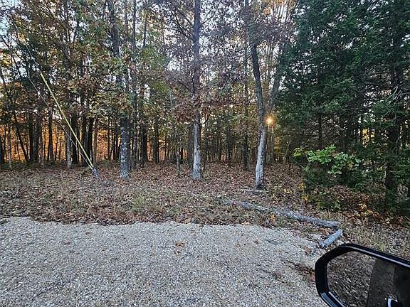 5th image of 2346 W Squire Rd