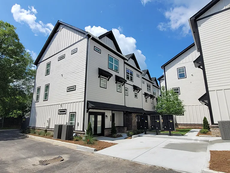 2585 Ocean Walk Dr NW — Photo 3