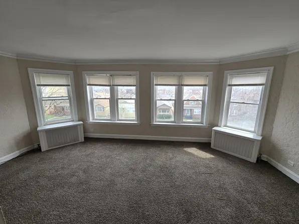 10718 S Avenue C Unit 3, Chicago, IL 60617