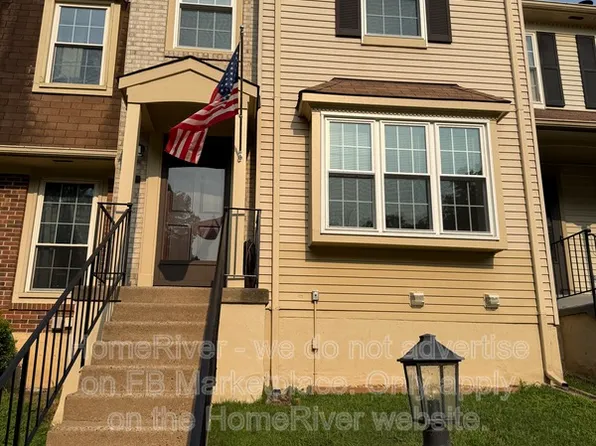 5834 Waterdale Ct, Centreville, VA 20121