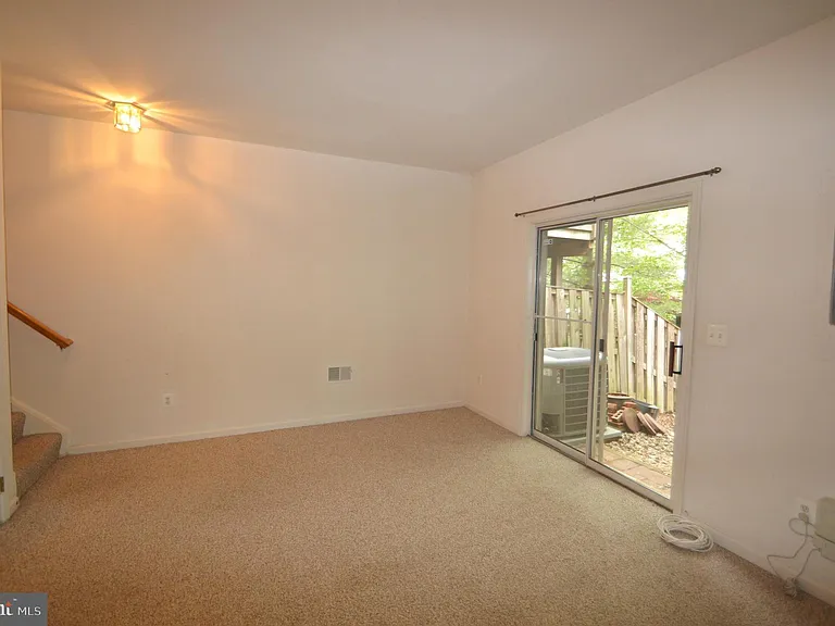 4209 Trumbo Ct — Photo 24
