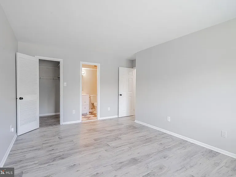 7932 Silverada Pl #126E — Photo 25