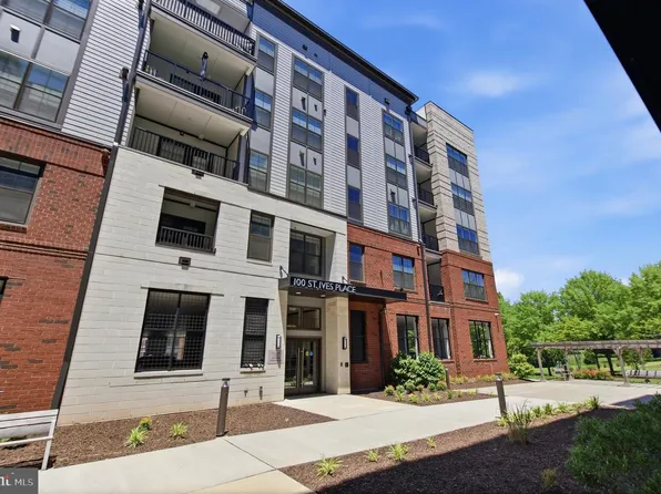 100 Saint Ives Pl APT 108, Oxon Hill, MD 20745