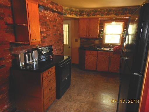 2nd image of 813 N Union St