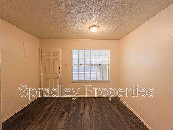 4th image of 506A Keller Rd
