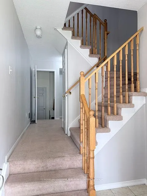 4 bed, $2,800 — Photo 2