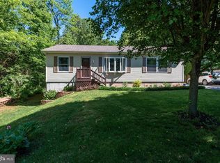 10 Cardinal Dr, Etters, PA 17319