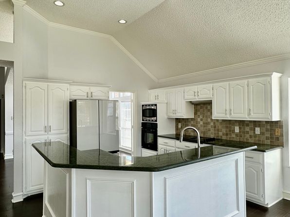 1301 Royal Palm Ln