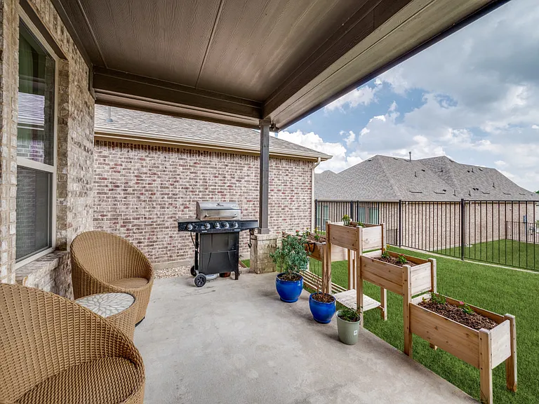 4300 Carrera Dr — Photo 11